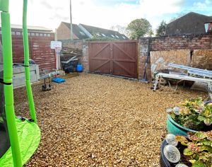 Photo 14- click for photo gallery